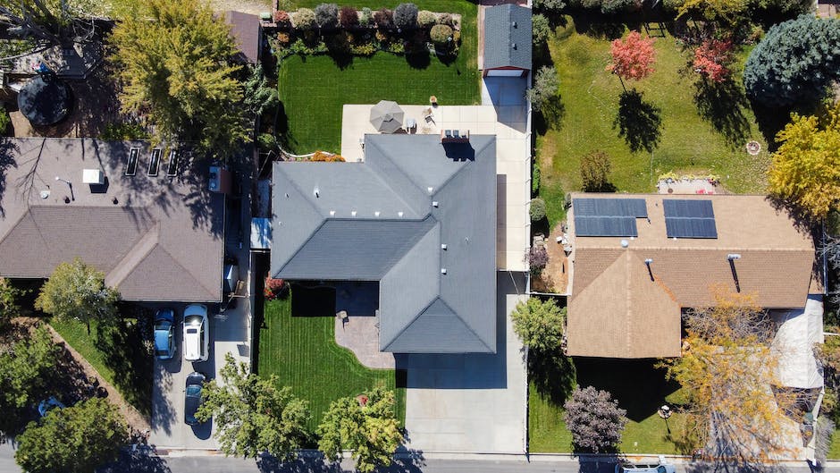 Insulation Properties of Roofing Materials