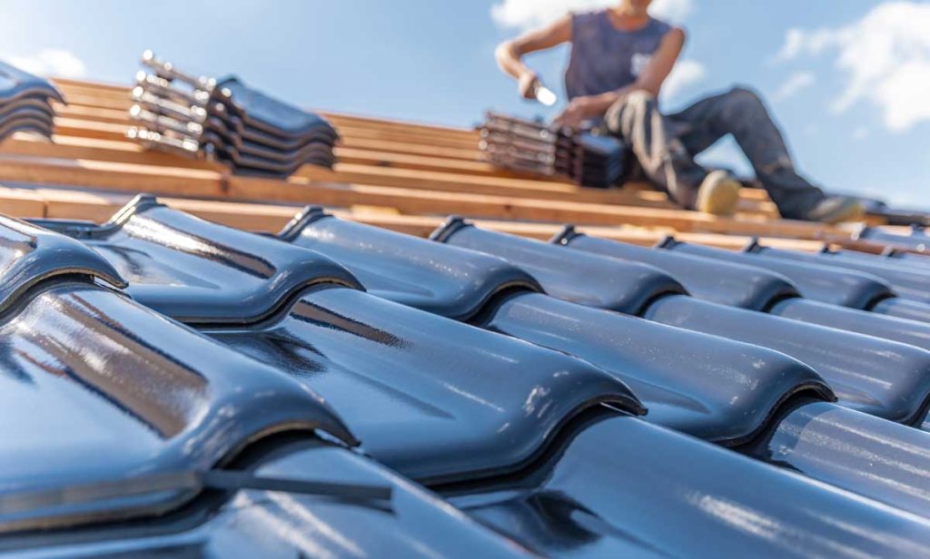 Pros And Cons Of Different Roofing Materials